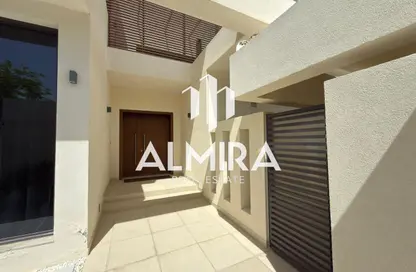 Villa - 5 Bedrooms - 6 Bathrooms for rent in West Yas - Yas Island - Abu Dhabi