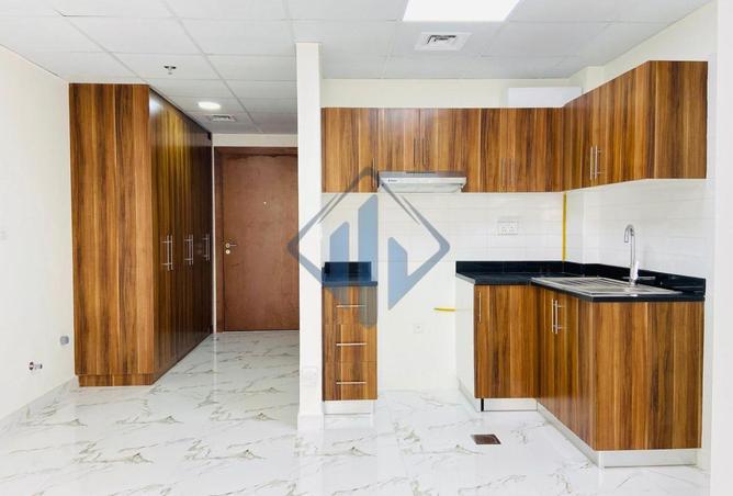 70670963 - Property Image 3