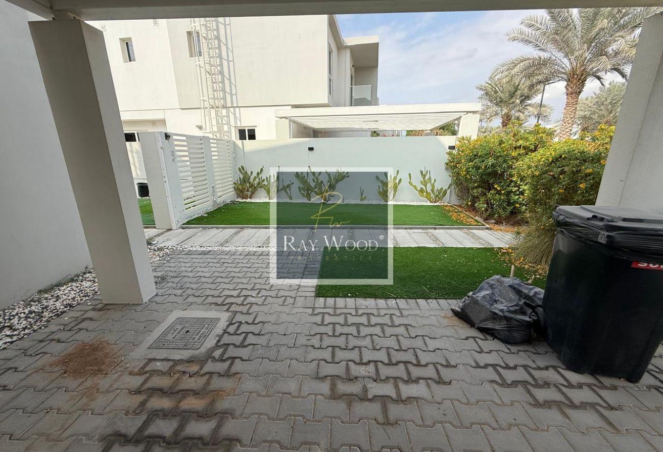 Larger Plot | 4BR Type A Corner | On Pool and Park photo 3
