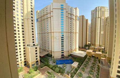 Apartment - 3 Bedrooms - 4 Bathrooms for sale in Shams 2 - Shams - Jumeirah Beach Residence - Dubai