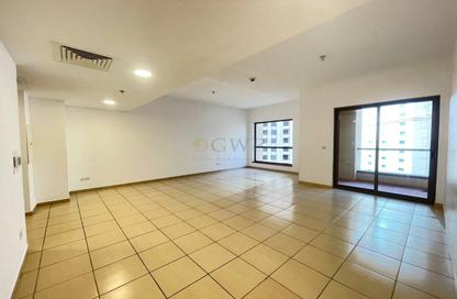 Apartment - 3 Bedrooms - 4 Bathrooms for sale in Shams 2 - Shams - Jumeirah Beach Residence - Dubai