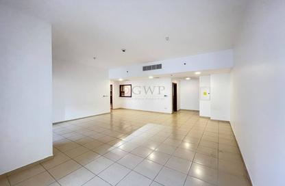 Apartment - 3 Bedrooms - 4 Bathrooms for sale in Shams 2 - Shams - Jumeirah Beach Residence - Dubai