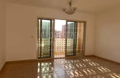شقة - غرفة نوم - 1 حمام للايجار في مبنى 3 - البدرة - الواجهة المائية - دبي شقة - غرفة نوم - 1 حمام للايجار في مبنى 3 - البدرة - الواجهة المائية - دبي