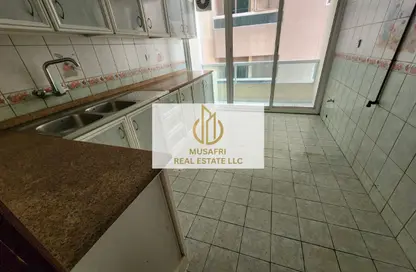 Apartment - 2 Bedrooms - 3 Bathrooms for rent in Al Hafeet Tower - Al Taawun Street - Al Taawun - Sharjah