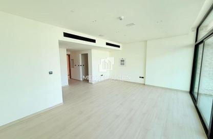Office Space - Studio - 1 Bathroom for rent in Binghatti Emerald - District 15 - Jumeirah Village Circle - Dubai