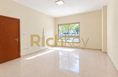 Apartment - 1 - 1 for rent in Al Dhafra 3 - Al Dhafra - Greens - Dubai