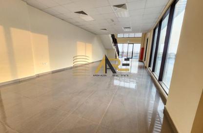 Shop - Studio - 1 for rent in Al Rahmaniya - Sharjah