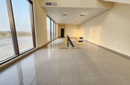 Shop - Studio - 1 for rent in Al Rahmaniya - Sharjah