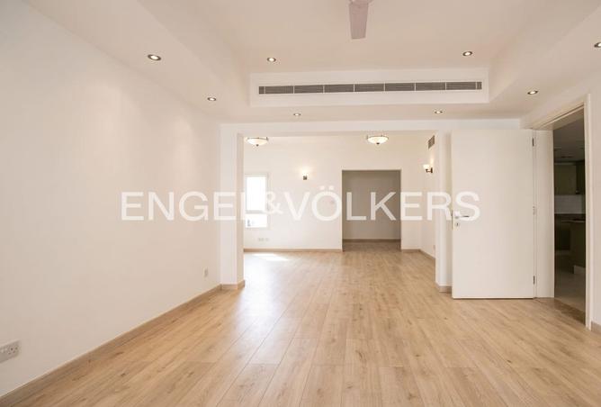128807709 - Property Image 3