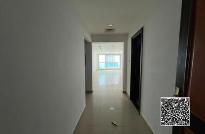 Apartment - 2 Bedrooms - 4 Bathrooms for rent in Corniche Tower - Ajman Corniche Road - Ajman