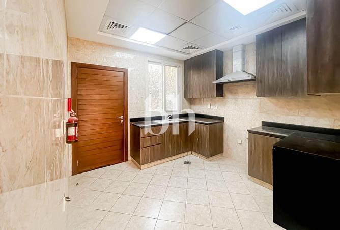 71084593 - صورة العقار 3