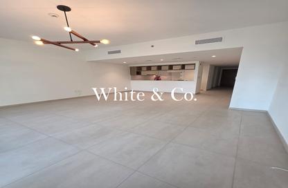 Apartment - 3 Bedrooms - 4 Bathrooms for sale in Downtown Views II Tower 3 - Downtown Views II - Zabeel 2 - Zabeel - Dubai