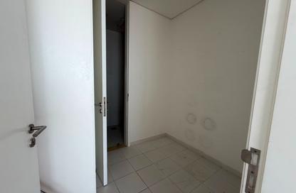 Apartment - 3 Bedrooms - 4 Bathrooms for rent in M Residences - Al Mankhool - Bur Dubai - Dubai