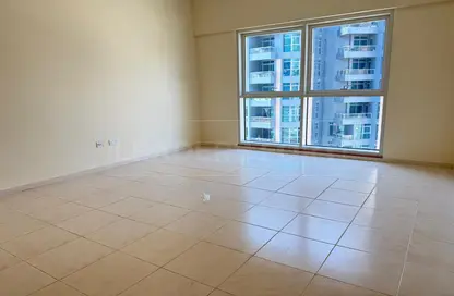 Apartment - 1 Bedroom - 2 Bathrooms for rent in Cascades Tower - Dubai Marina - Dubai Apartment - 1 Bedroom - 2 Bathrooms for rent in Cascades Tower - Dubai Marina - Dubai