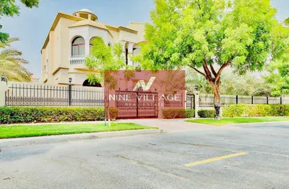 Villa - 7+ Bedrooms - 7+ Bathrooms for rent in Sector E - Emirates Hills - Dubai