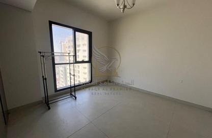 Apartment - 1 Bedroom - 2 Bathrooms for rent in Abu shagara Building 2 - Budaniq - Al Qasimia - Sharjah Apartment - 1 Bedroom - 2 Bathrooms for rent in Abu shagara Building 2 - Budaniq - Al Qasimia - Sharjah