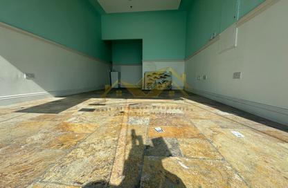 Shop - Studio - 1 Bathroom for rent in Jumeirah Garden City - Al Satwa - Dubai