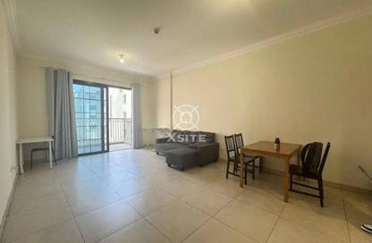 Apartment - 2 Bedrooms - 3 Bathrooms for rent in Qamar 6 - Madinat Badr - Al Muhaisnah - Dubai