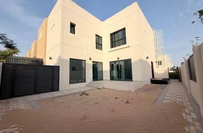 فيلا - 3 غرف نوم - 4 حمامات للايجار في مدينة الشارقة المستدامة - الشارقة