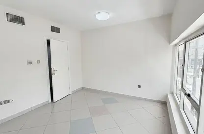Apartment - 1 Bedroom - 1 Bathroom for rent in Khalifa Street - Central District - Al Ain