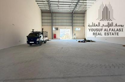 Warehouse - Studio - 1 Bathroom for rent in Umm Al Thuoob - Umm Al Quwain