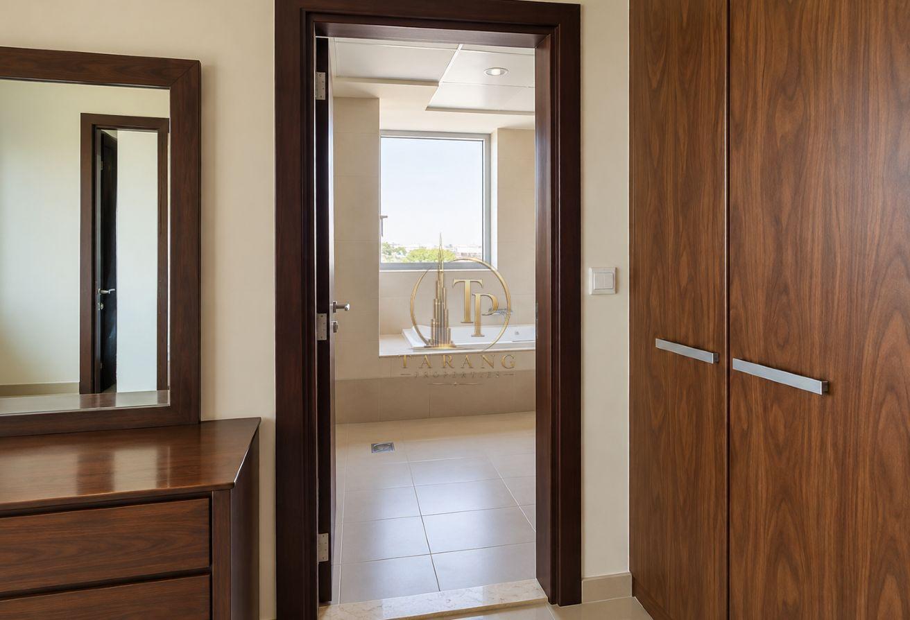 Fully Furnished Studio | Vacant | Prime Location photo 8