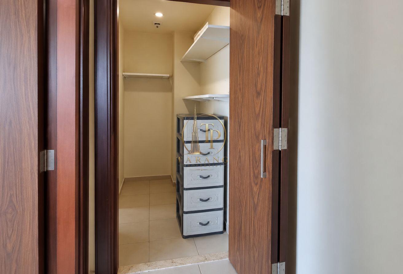 Fully Furnished Studio | Vacant | Prime Location photo 12