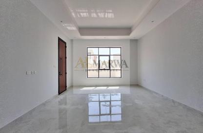 Villa - 4 - 6 for rent in Hoshi 1 - Hoshi - Al Badie - Sharjah