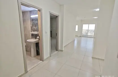 Apartment - 3 Bedrooms - 3 Bathrooms for rent in Al Majaz Pearl - Al Majaz 2 - Al Majaz - Sharjah
