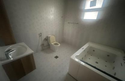 Villa - 4 - 7 for rent in Al Dhait South - Al Dhait - Ras Al Khaimah Villa - 4 - 7 for rent in Al Dhait South - Al Dhait - Ras Al Khaimah