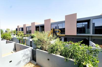 Townhouse - 3 - 4 for rent in Robinia - Masaar - Tilal City - Sharjah