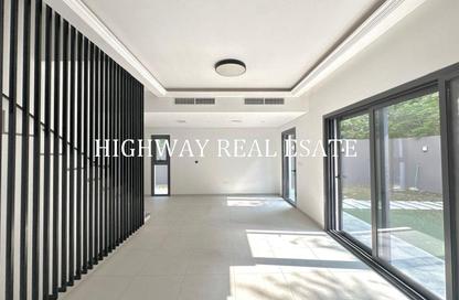 Townhouse - 3 - 4 for rent in Sarab 2 - Aljada - Sharjah