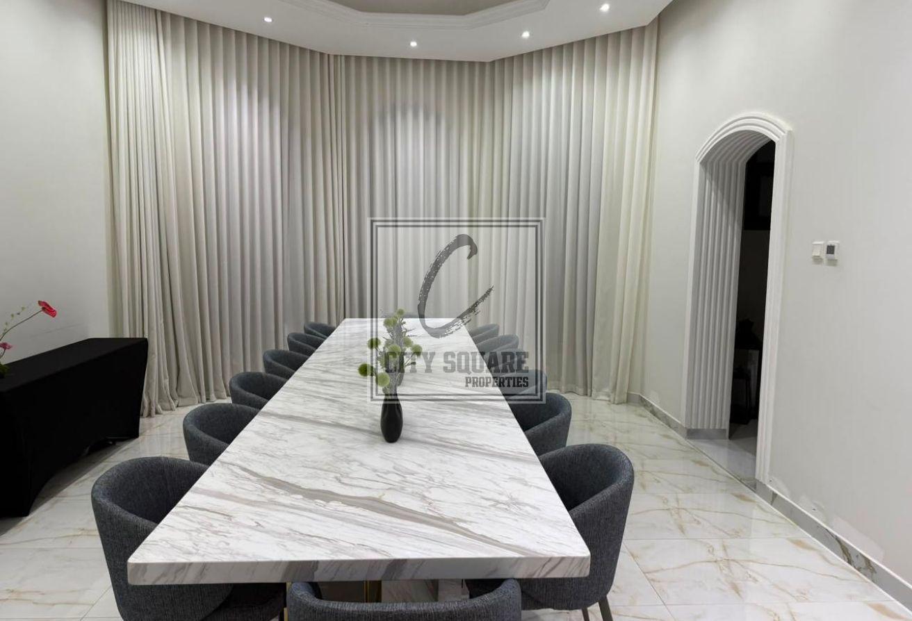 Luxury furnished & Equipped / Rooftop Cinema room photo 7