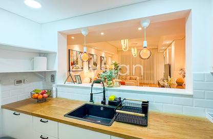 Apartment - 2 Bedrooms - 4 Bathrooms for rent in Marina Residences 4 - Marina Residences - Palm Jumeirah - Dubai
