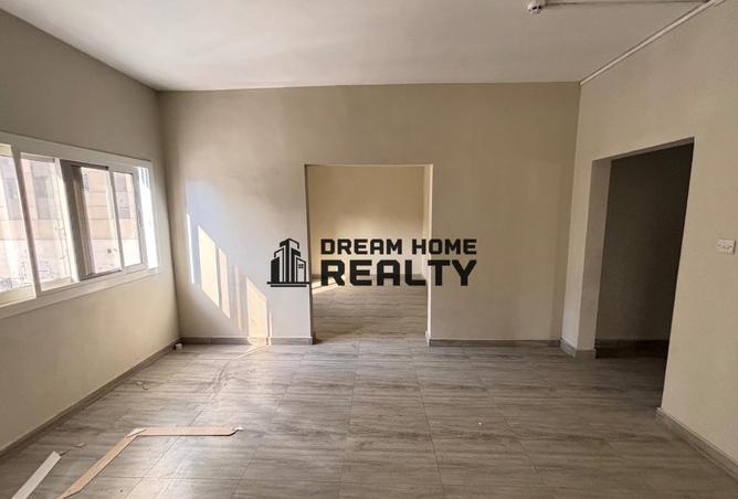 74235935 - Property Image 3