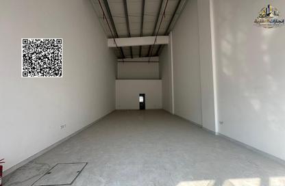 Shop - Studio - 1 for rent in Al Rashidiya Towers - Al Rashidiya - Ajman Downtown - Ajman