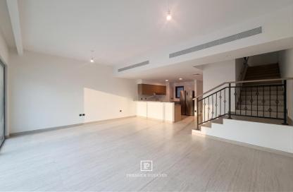 Townhouse - 4 - 5 for rent in Malta - Damac Lagoons - Dubai