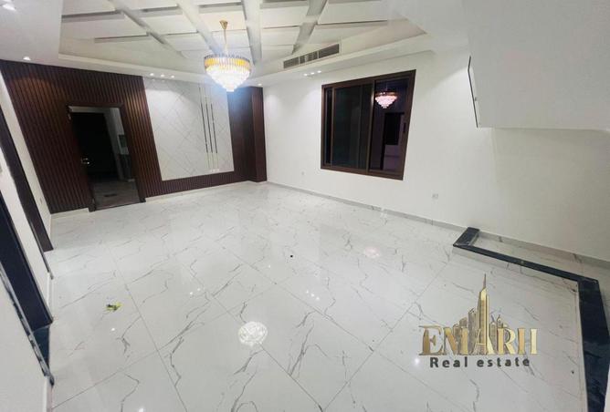 141444263 - Property Image 3