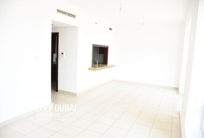 72317929 - Property Image 2