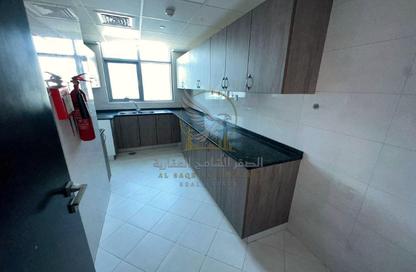 Apartment - 2 - 3 for rent in Al Majaz 1 - Al Majaz - Sharjah Apartment - 2 - 3 for rent in Al Majaz 1 - Al Majaz - Sharjah