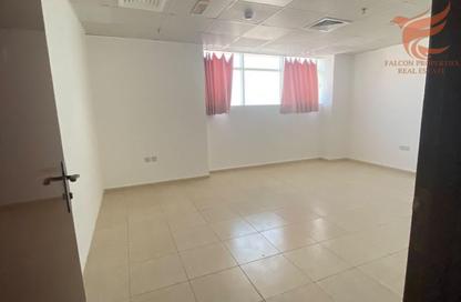 Apartment - 1 - 1 for rent in Union Tower - Al Seer - Ras Al Khaimah
