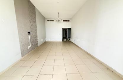 Apartment - 2 Bedrooms - 4 Bathrooms for rent in Majestic Tower - Al Taawun Street - Al Taawun - Sharjah