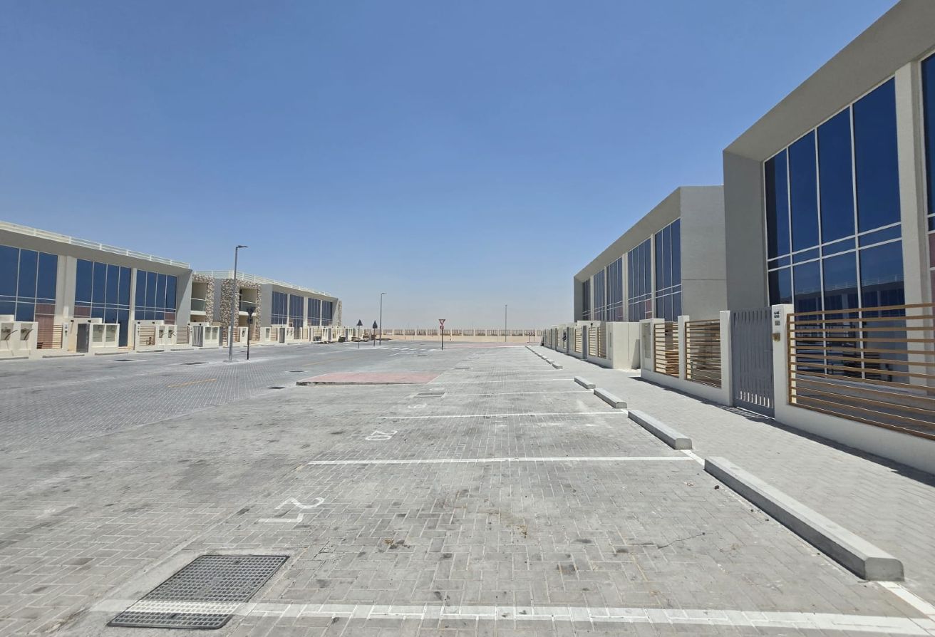 3BR + Maid I  2 Parking I Spacious