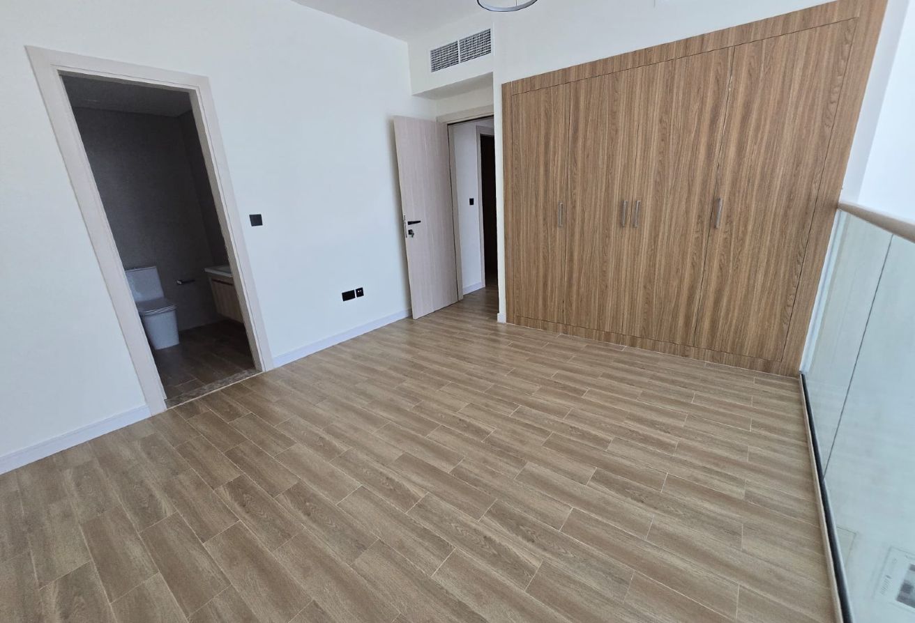 3BR + Maid I  2 Parking I Spacious