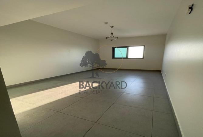 73841226 - صورة العقار 2