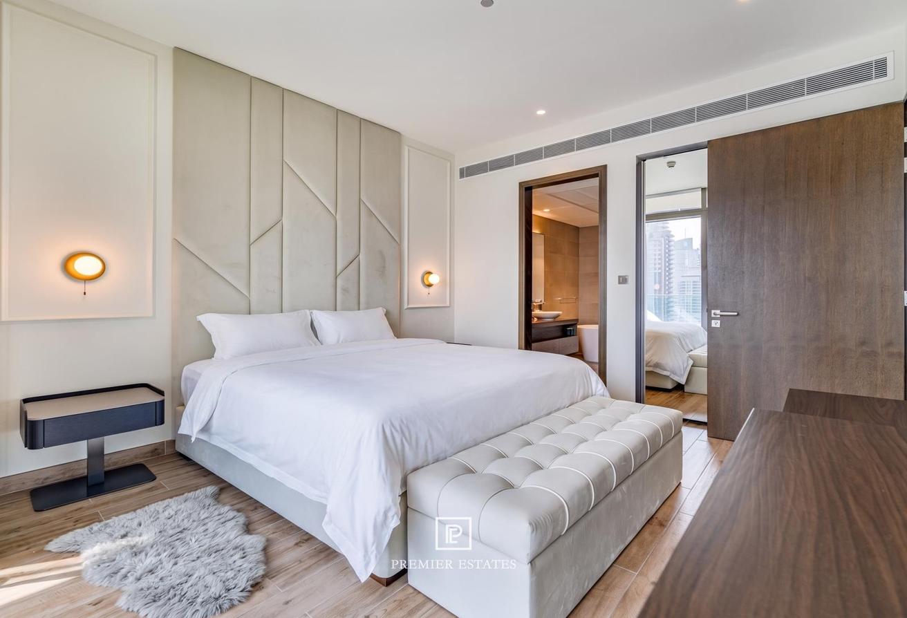 Furnished | 2-Bedroom | Full Marina Views photo 11