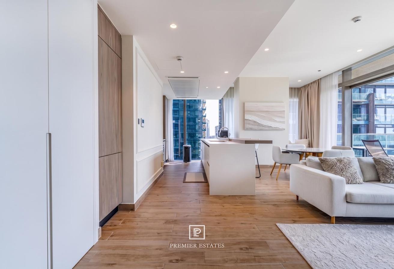 Furnished | 2-Bedroom | Full Marina Views photo 5