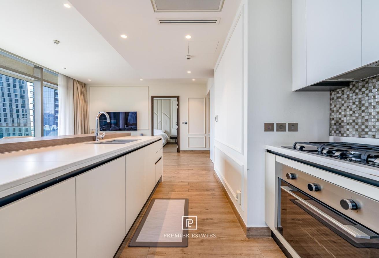 Furnished | 2-Bedroom | Full Marina Views photo 7