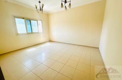 Apartment - 2 - 2 for rent in Muwaileh 29 Building - Muwaileh - Sharjah