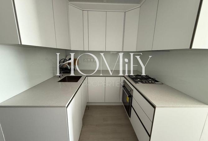 FURNISHED | MODERN FINISHING | READY TO MOVE photo 3